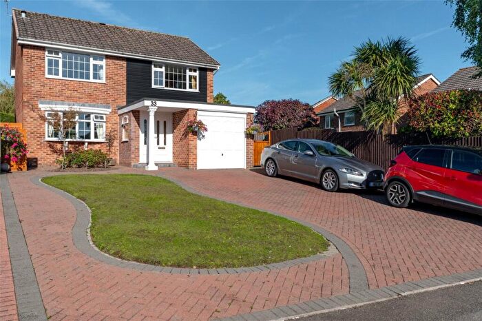 4 Bedroom Detached House For Sale In Countess Close, Merley, Wimborne, Dorset, BH21