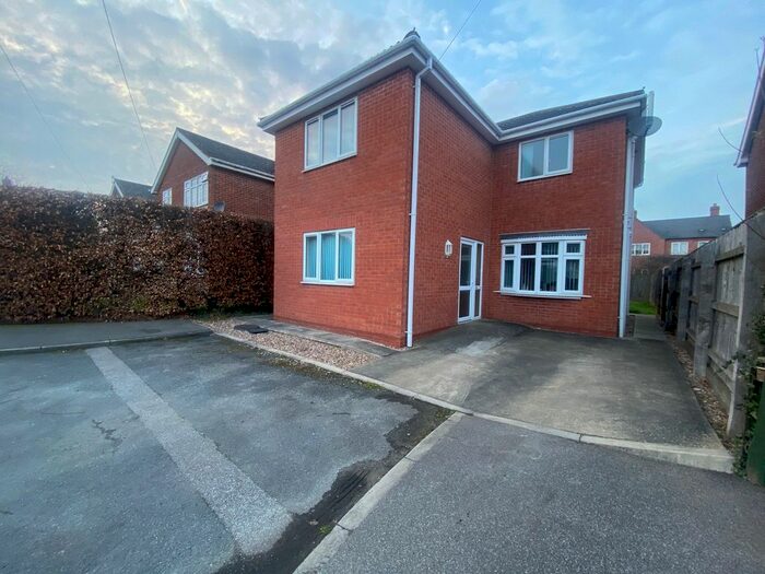 3 Bedroom Detached House To Rent In Andrews Close, Louth, LN11