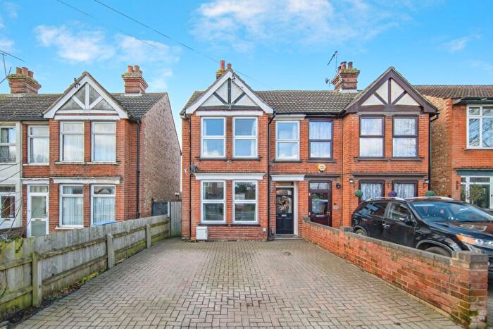 3 Bedroom Semi Detached House For Sale In Norwich Road, Ipswich, Suffolk, IP1