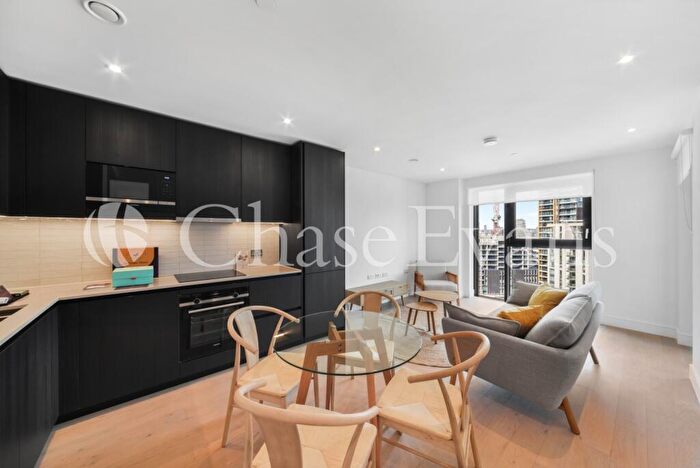 1 Bedroom Apartment To Rent In Hawksbury Heights, Park & Sayer, Elephant And Castle, SE17