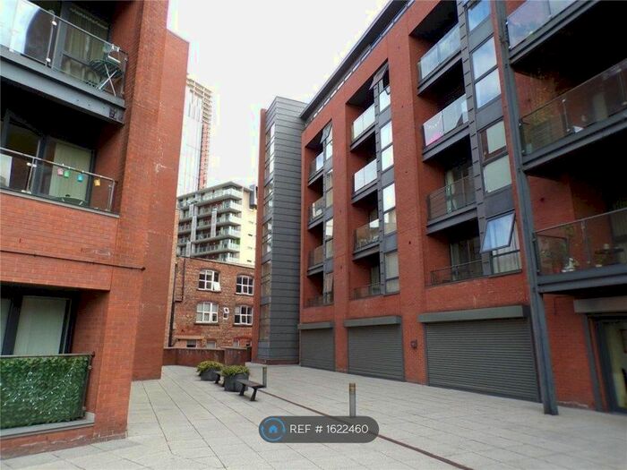2 Bedroom Flat To Rent In Quebec Building, Salford, M3