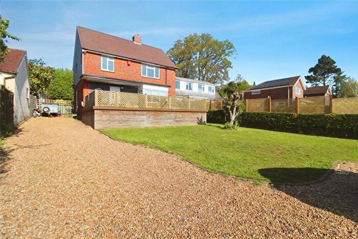 3 Bedroom Detached House To Rent In Finchdean Road, Rowlands Castle, Hampshire, PO9