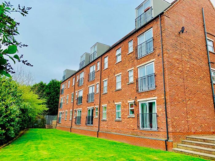 2 Bedroom Apartment To Rent In Willow Tree Close, Lincoln, LN5