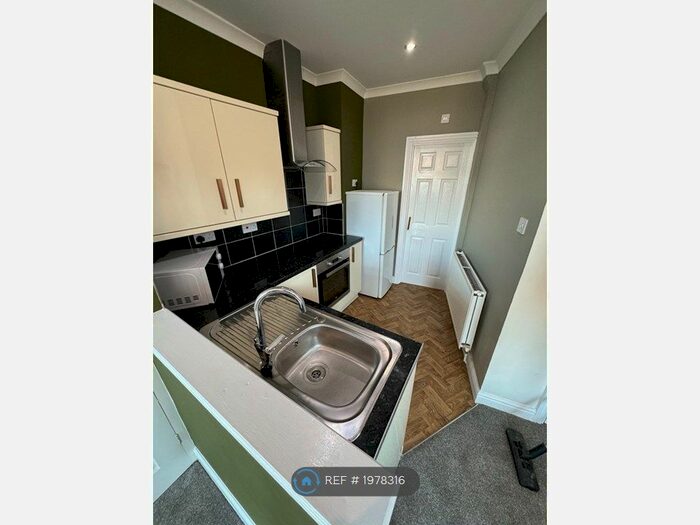 Studio To Rent In Chesterfield Road, Sheffield, S8