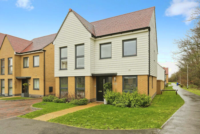 4 Bedroom Detached House To Rent In Moulder End, Faversham, ME13