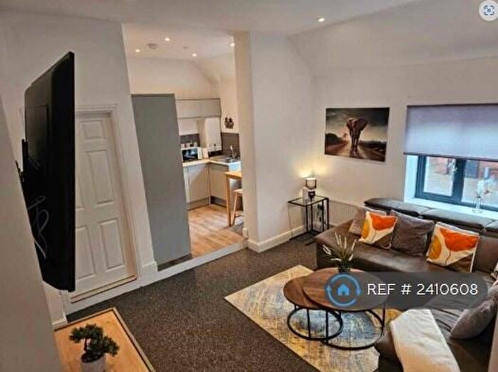 2 Bedroom Flat To Rent In Congleton Road, Sandbach, CW11