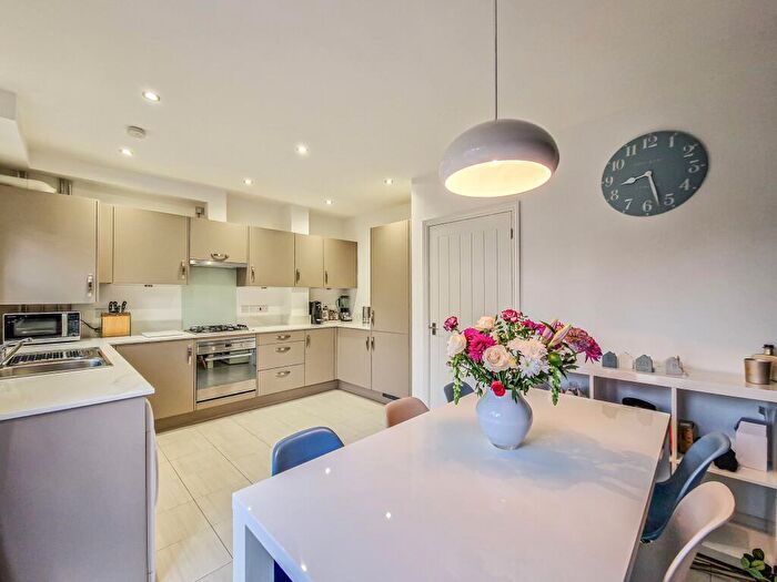 3 Bedroom Property For Sale In Stortford Road, Little Canfield, CM6