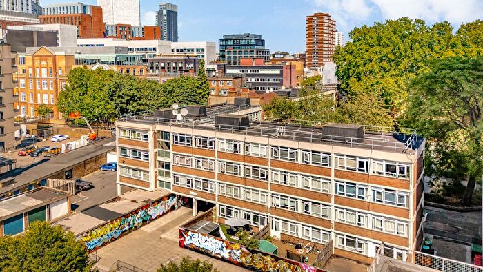 1 Bedroom Flat For Sale In Charles Square Estate, Shoreditch, London, N1