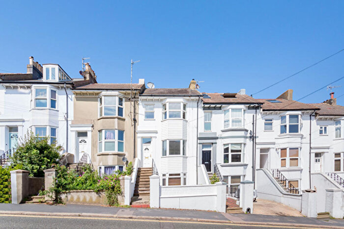 2 Bedroom Apartment To Rent In Old Shoreham Road, Brighton, East Sussex, BN1