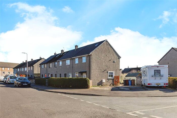 2 Bedroom End Of Terrace House For Sale In Finella Terrace, Dundee, Angus, DD4