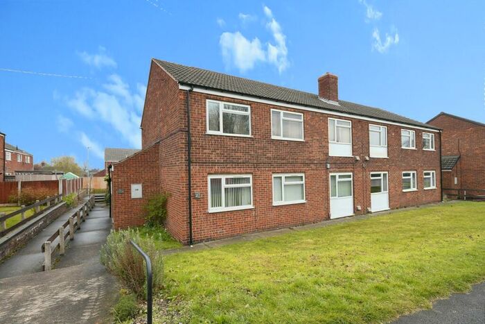 2 Bedroom Flat To Rent In Charnwood Grove, Mansfield Woodhouse, NG19