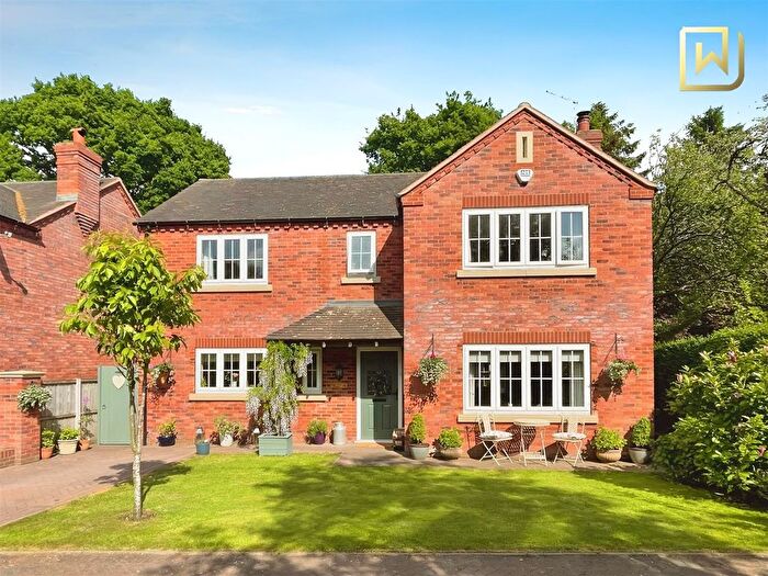 4 Bedroom Detached House For Sale In The Oaks, Cheadle Road, Cheddleton, Leek, Staffordshire, ST13