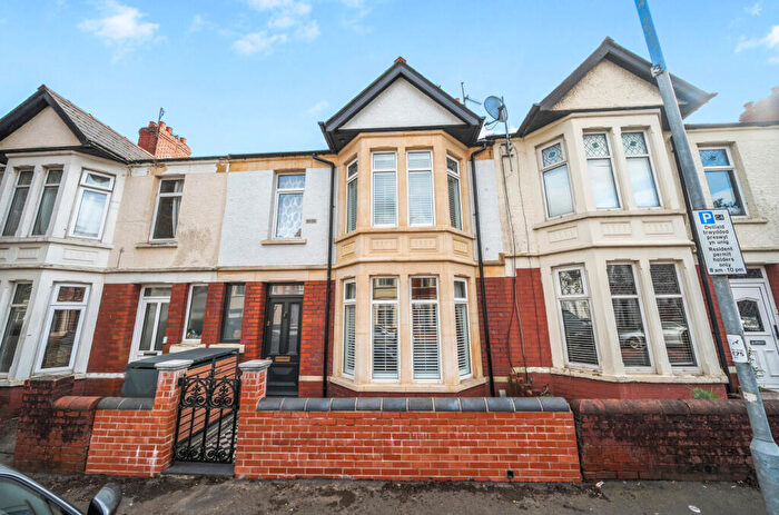4 Bedroom Terraced House For Sale In Clodien Avenue, Heath, Cardiff, CF14