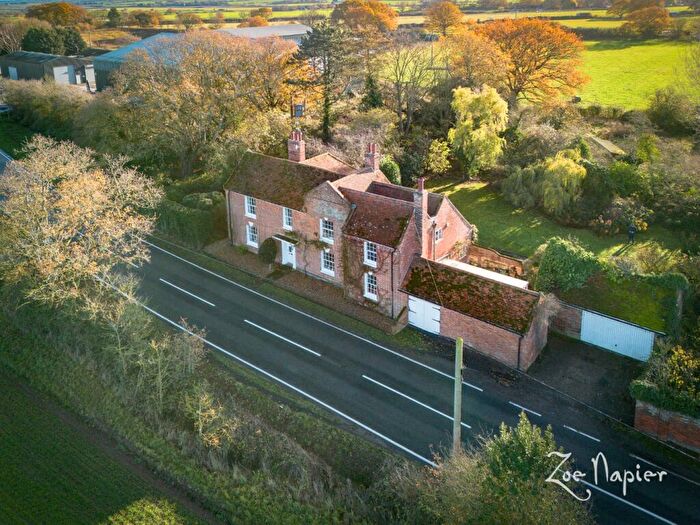 6 Bedroom Detached House For Sale In Beaumont-cum-Moze, CO16