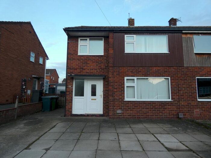 3 Bedroom Semi-Detached House To Rent In Powis Drive, Mount Pleasant, Shrewsbury, SY1
