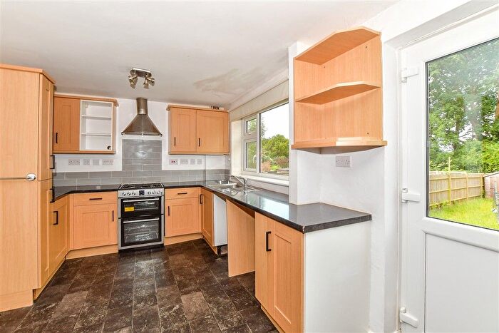 2 Bedroom End Of Terrace House For Sale In Bathurst Road, Staplehurst, Kent, Kent, TN12