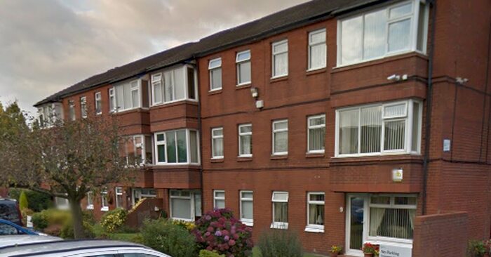 2 Bedroom Flat To Rent In Mayfield Court, Wigan WN5