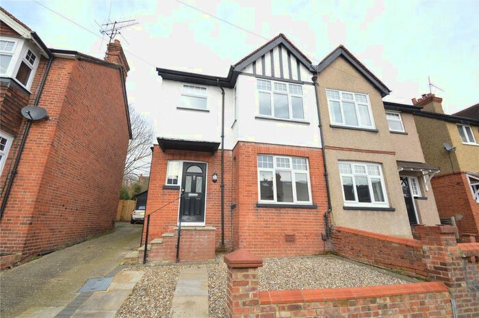 3 Bedroom Semi-Detached House To Rent In Clare Road, Maidenhead, Berkshire, SL6
