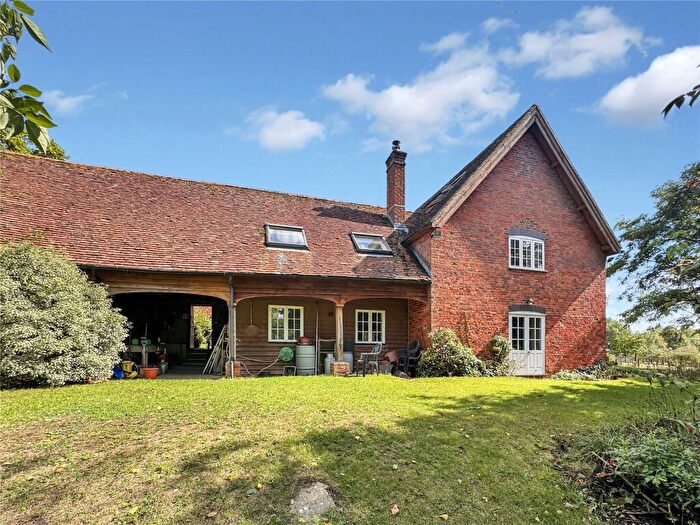 5 Bedroom Barn Conversion For Sale In Upton Lane, Nursling, Southampton, Hampshire, SO16