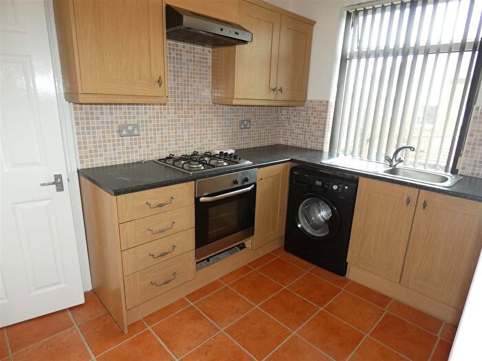 2 Bedroom Flat To Rent In Marondale Avenue, Walkergate, Newcastle Upon Tyne, NE6