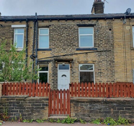 3 Bedroom Terraced House To Rent In Clay Street, Halifax, HX1