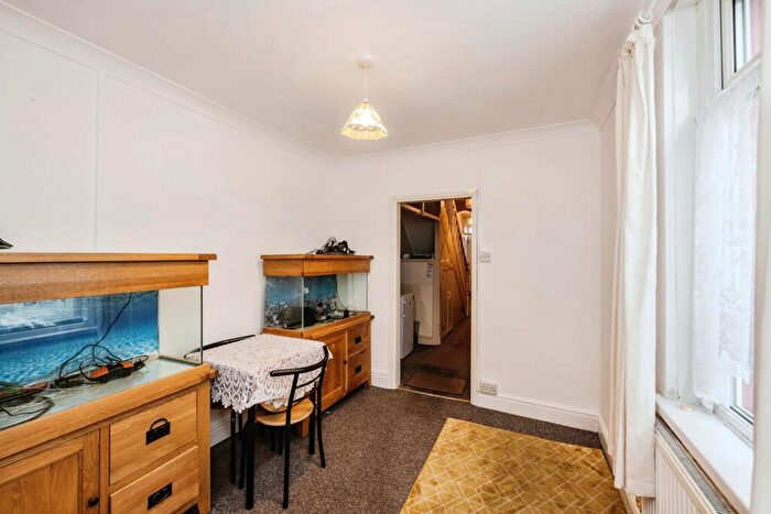 3 Bedroom Terraced House For Sale In Argyle Street, Swansea, SA1