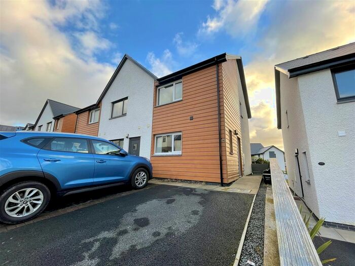 2 Bedroom End Of Terrace House For Sale In Ger-Y-Cwm, Penrhyncoch, Aberystwyth SY23