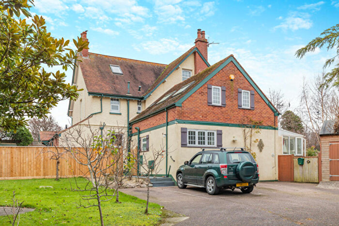5 Bedroom Detached House For Sale In Littleham Road, Exmouth, EX8