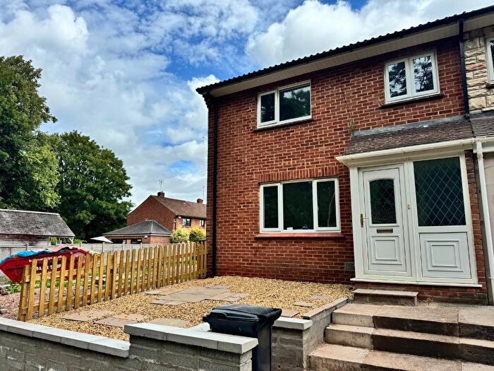 3 Bedroom End Of Terrace House To Rent In Sterncourt Road, Frenchay, Bristol, BS16