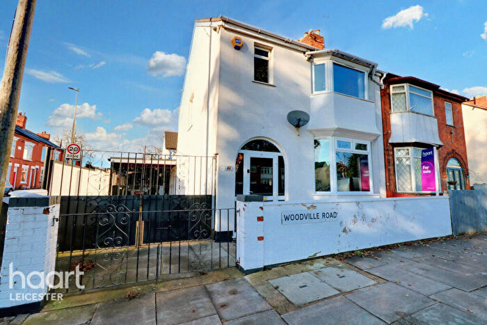 4 Bedroom Semi-Detached House For Sale In Woodville Road, Leicester, LE3