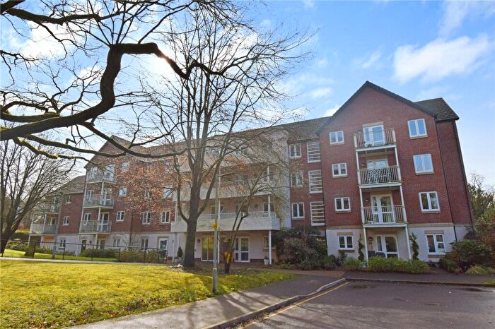 1 Bedroom Apartment To Rent In Bath Road, Devizes, Wiltshire, SN10