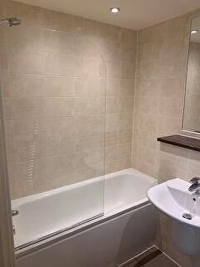 1 Bedroom Flat To Rent In Rosedene Terrace, E10