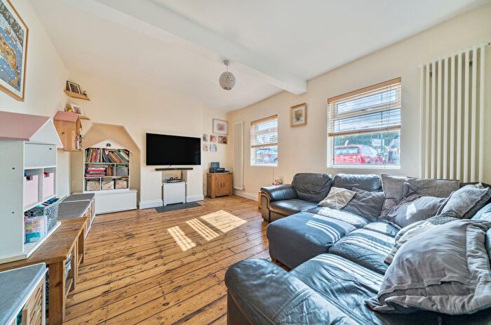 2 Bedroom Semi-Detached House For Sale In Maidstone Road, Sidcup, DA14