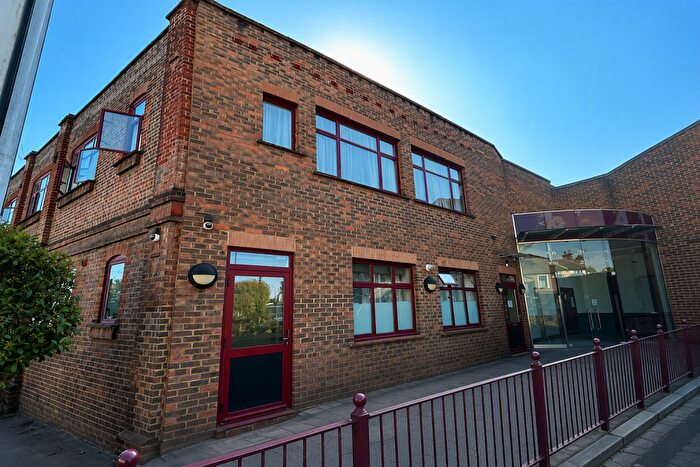 1 Bedroom Apartment To Rent In - Byron Road, Harrow, Middlesex, HA3