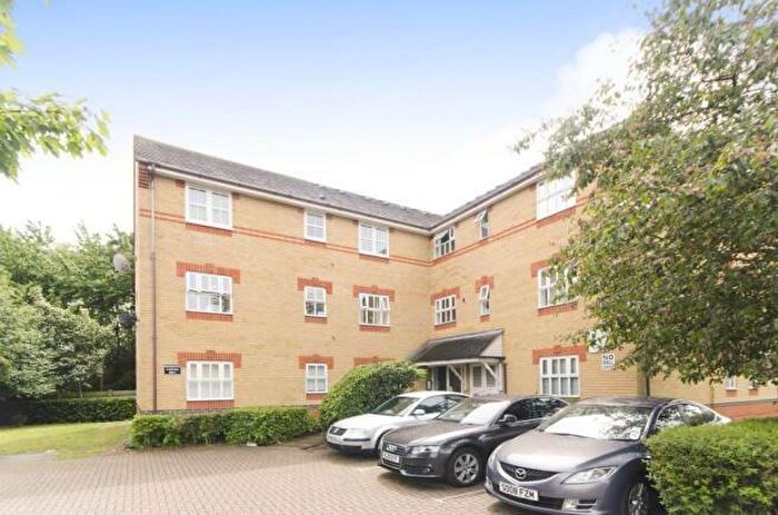 1 Bedroom Flat To Rent In Yeoman Close, London, E6
