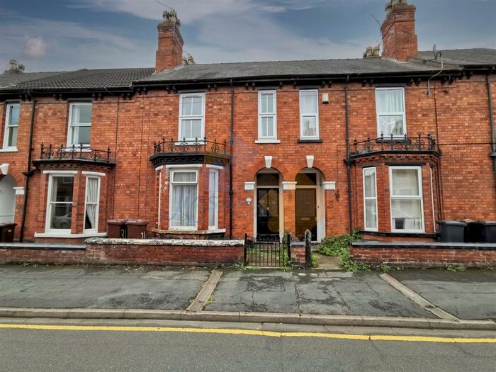 4 Bedroom Terraced House To Rent In Sibthorp Street, Lincoln, LN5