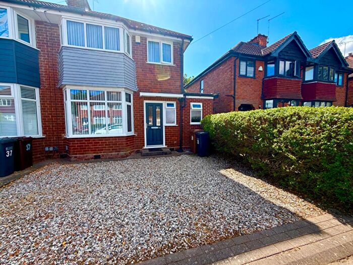 3 Bedroom Semi Detached House To Rent In Hurdis Road, Shirley, Solihull, B90