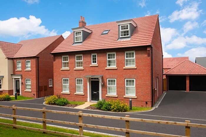 5 Bedroom Detached House For Sale In Stonebridge Lane, Market Warsop, Mansfield, Nottinghamshire, NG20