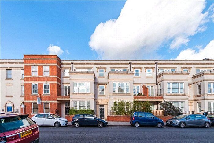 1 Bedroom Flat For Sale In Barnes High Street, Barnes, London, SW13