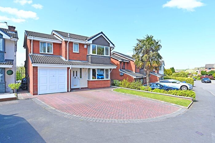 4 Bedroom Detached House For Sale In Overwood Place, Packmoor, Stoke-On-Trent, ST6