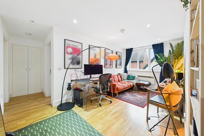 1 Bedroom Flat For Sale In Roding House, Braintree, CM7