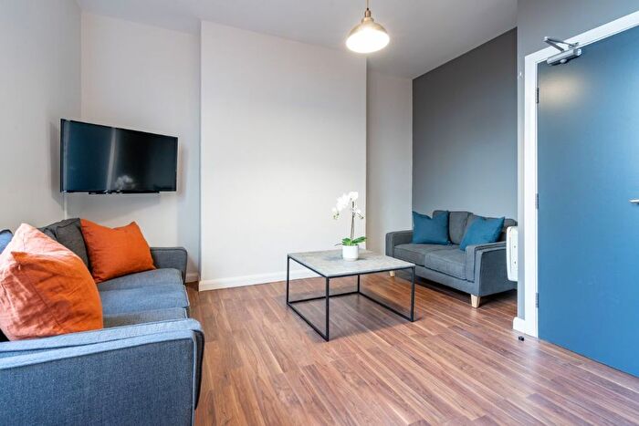 5 Bedroom Flat To Rent In Osborne Road, Newcastle, NE2