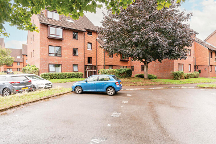 1 Bedroom Flat For Sale In Marina Gardens, Fishponds, BS16