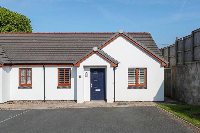 2 Bedroom Semi-Detached Bungalow For Sale In Potters Grove, Templeton, Narberth, SA67