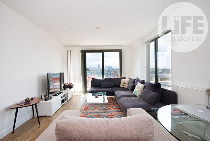 2 Bedroom Flat To Rent In Bootmakers Court, Ben Jonson Road, London, E1