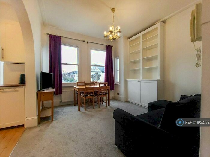 1 Bedroom Flat To Rent In Melrose Avenue, London, NW2
