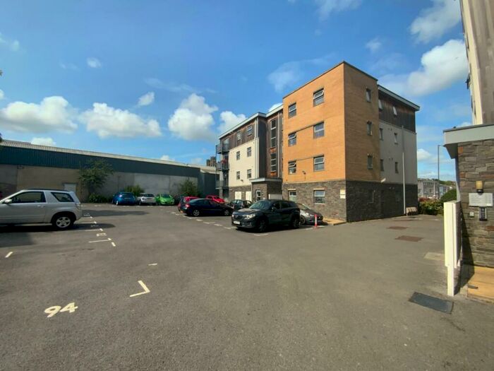 1 Bedroom Flat To Rent In Talavera Close, Bristol, BS2