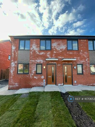 3 Bedroom Semi-Detached House To Rent In Balwen Close, Winsford, CW7