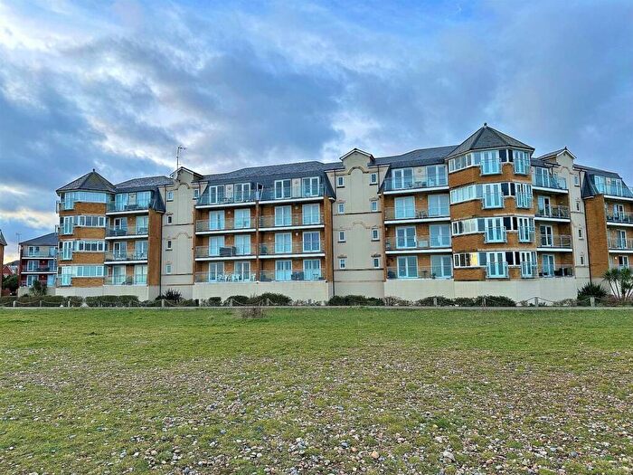 2 Bedroom Flat For Sale In San Diego Way, Sovereign Harbour, Eastbourne, BN23