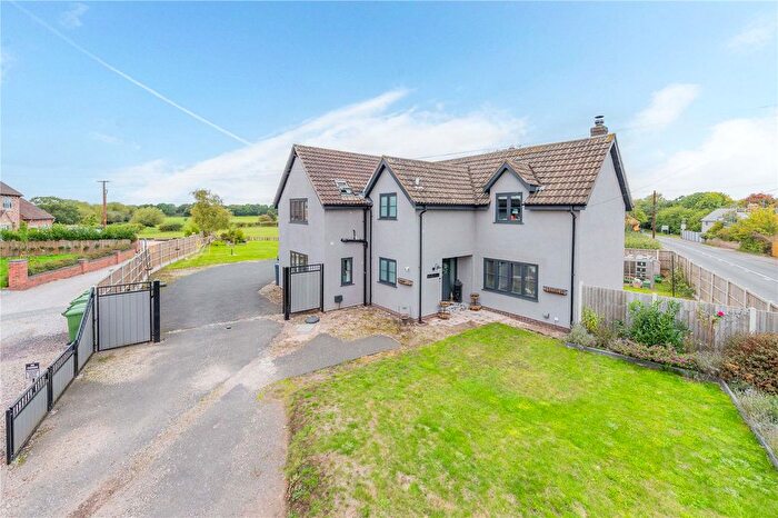 4 Bedroom Detached House For Sale In Waters Upton, Telford, Shropshire, TF6